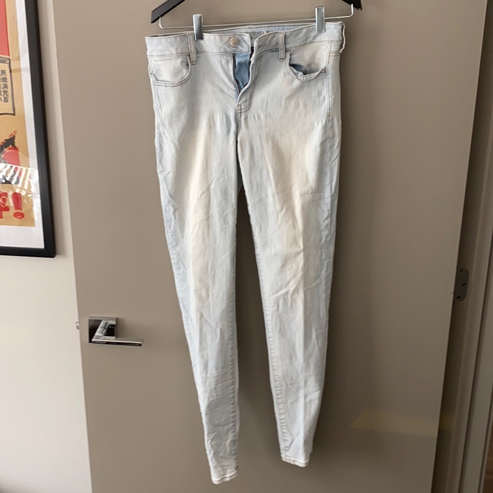 Super light wash jeggings